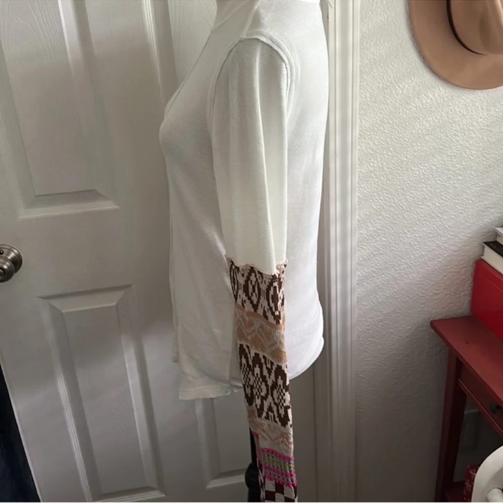 NWOT Free People | Gorgeous Cuff Top | Large